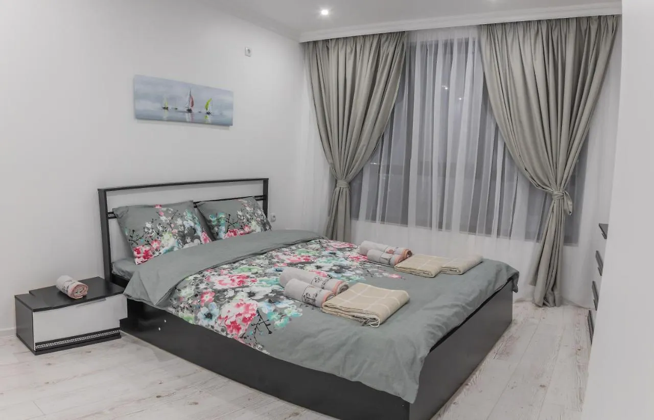 Vip Luxury Apartment Burgas Bulgaria